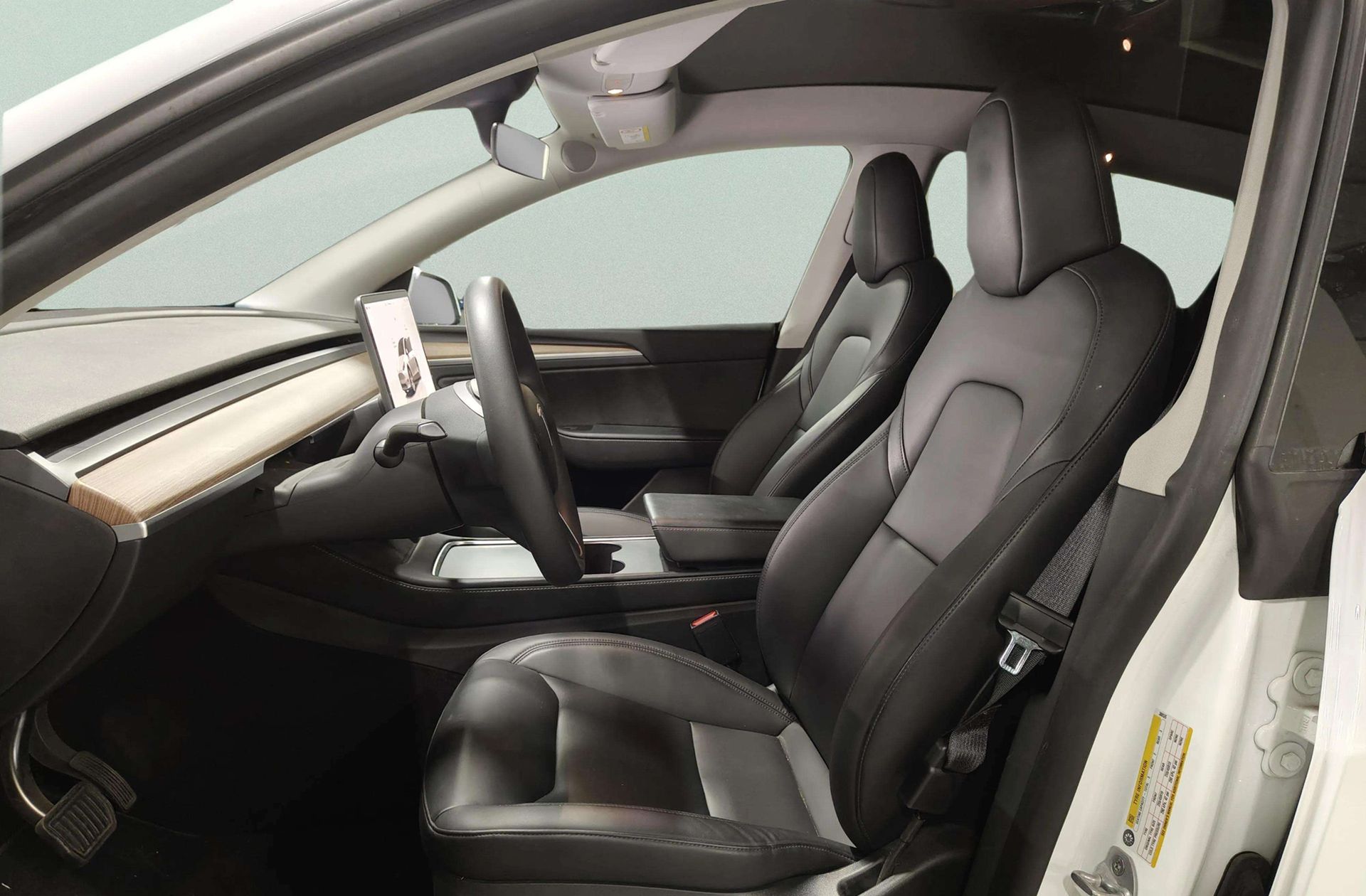 Tesla Model Y Tracción Trasera RWD - foto 12