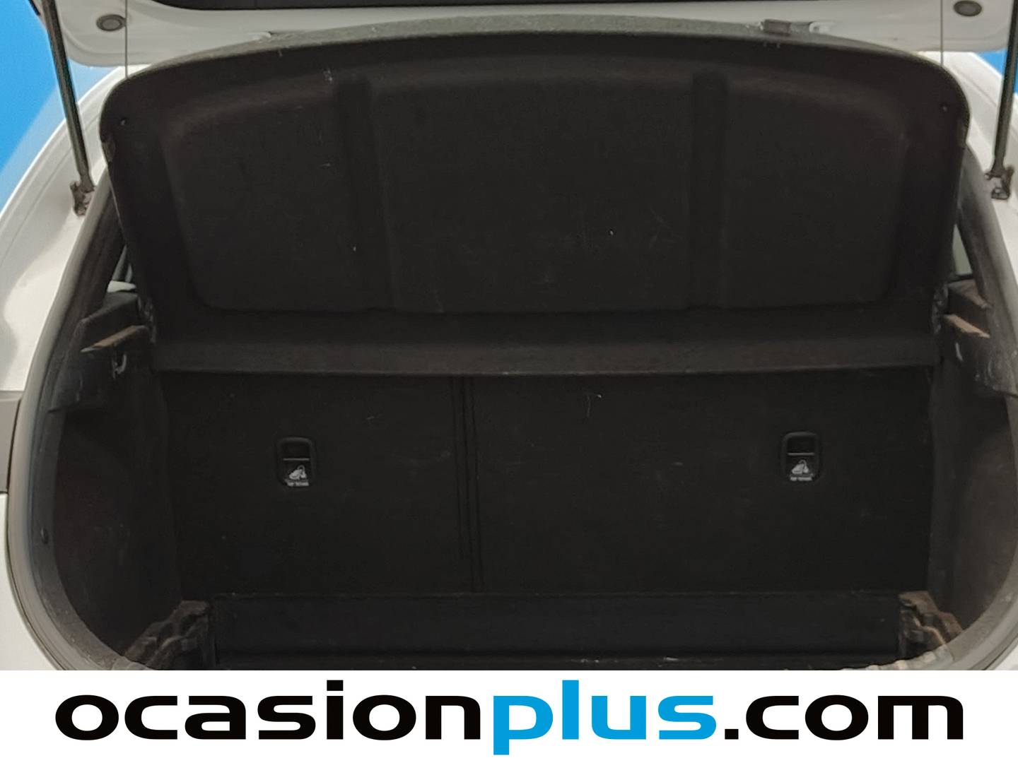 Foto asientos traseros KIA XCeed KIA XCeed 1.0 T-GDi Drive (100 CV)