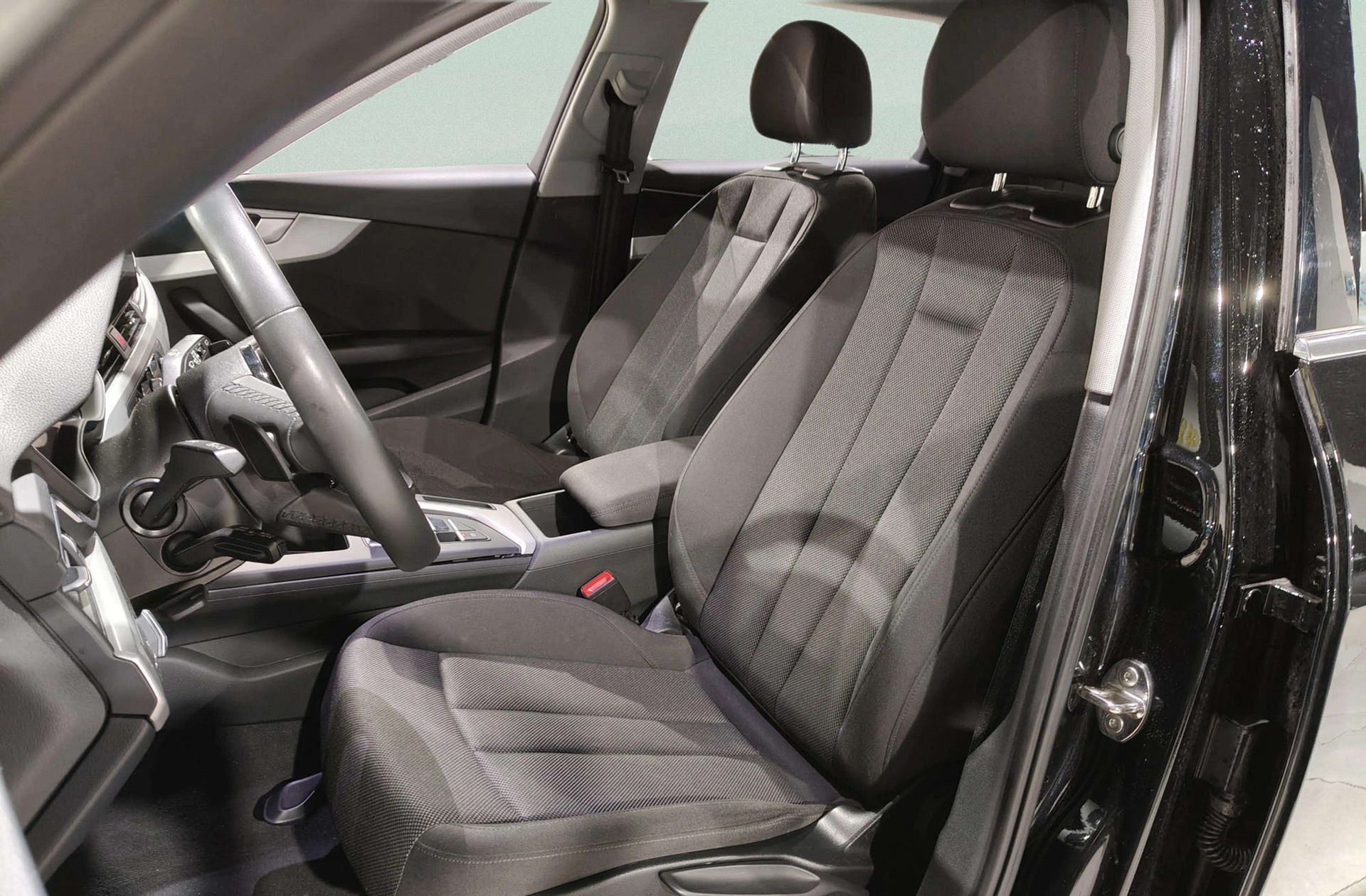 Audi A4 Avant Advanced 35 TFSI S tronic - foto 12