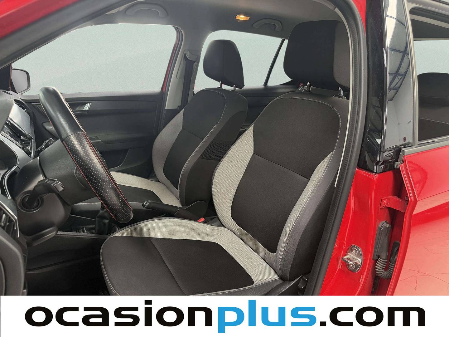 Foto asientos delanteros Skoda Fabia Skoda Fabia 1.0 TSI Ambition (95 CV)