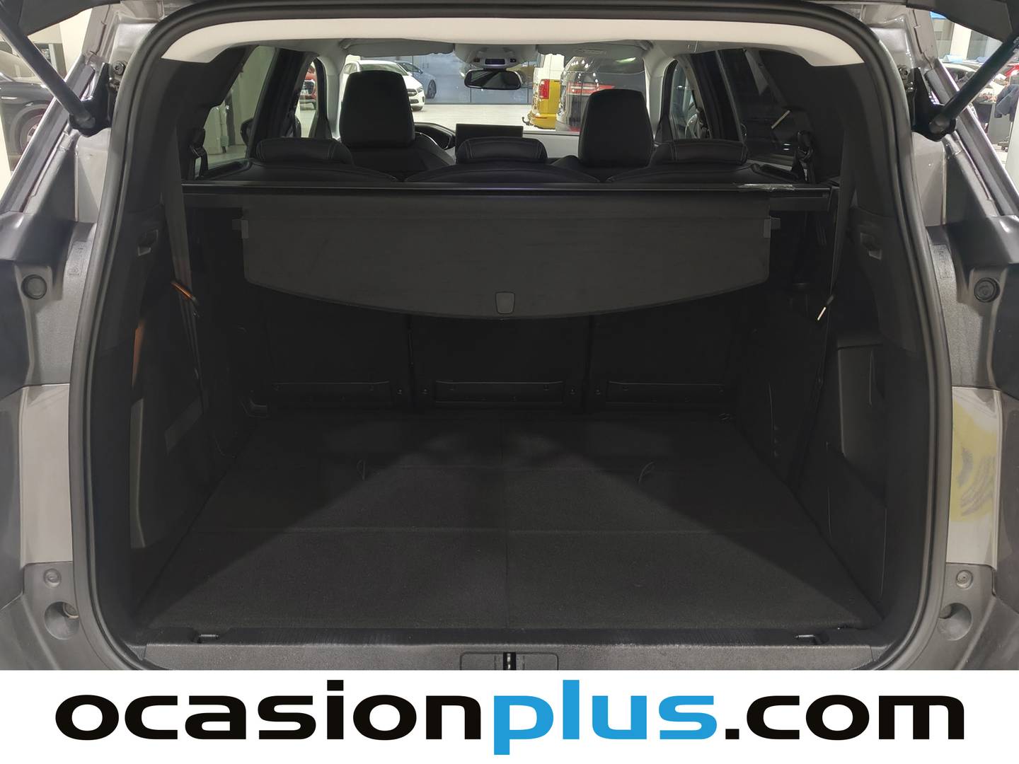 Foto Peugeot 5008 Peugeot 5008 PureTech 130 S&S Allure (130 CV)