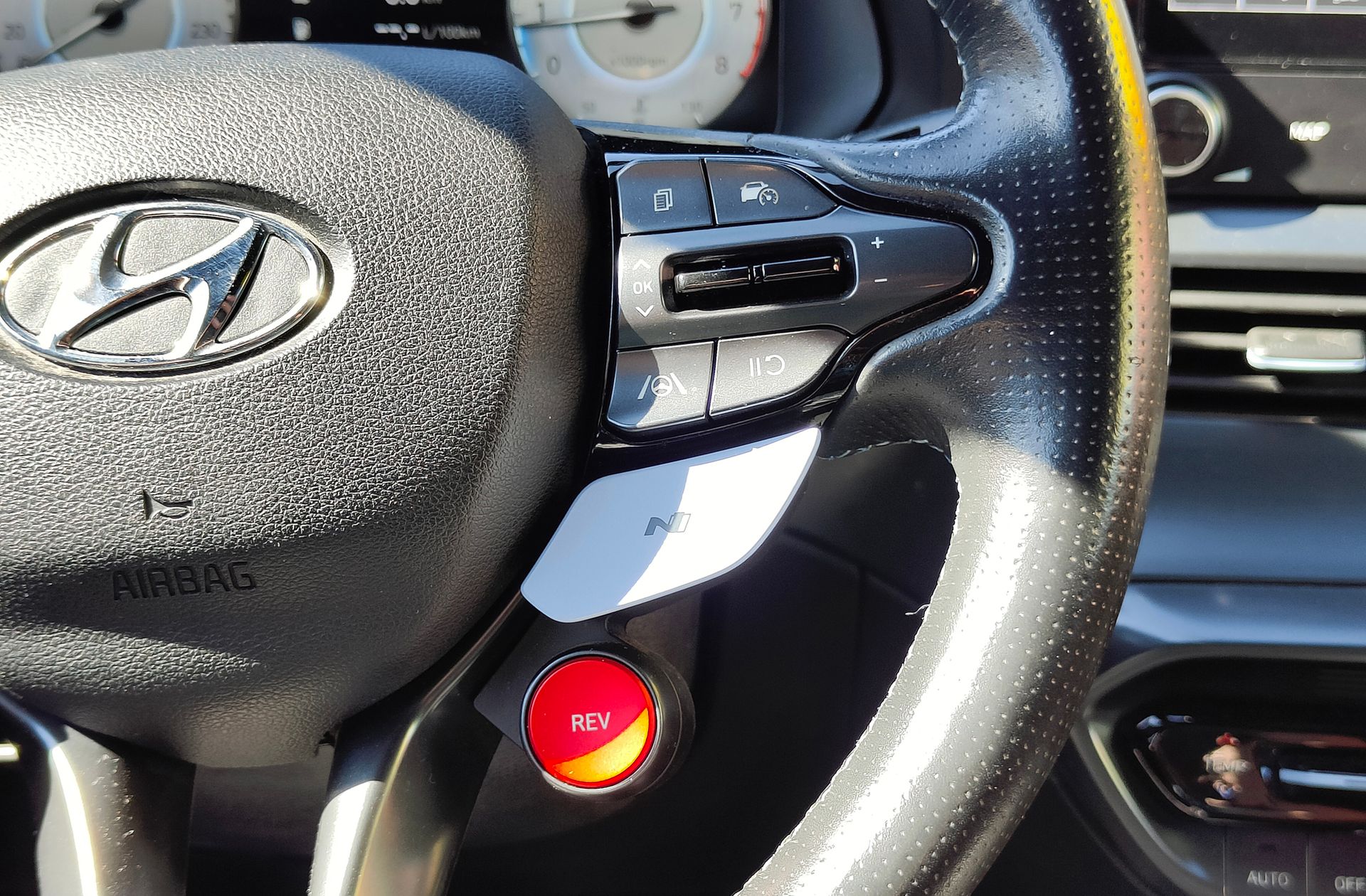 Hyundai i20 1.6T N - foto 31