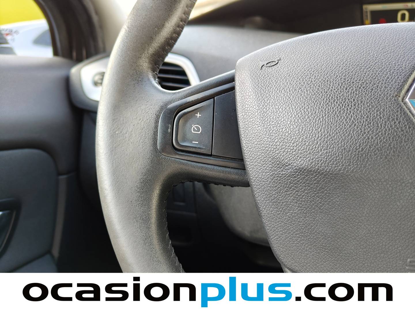 Renault Scénic Renault Scenic 1.5dCi Family Edition eco2 (105 CV) de segunda mano