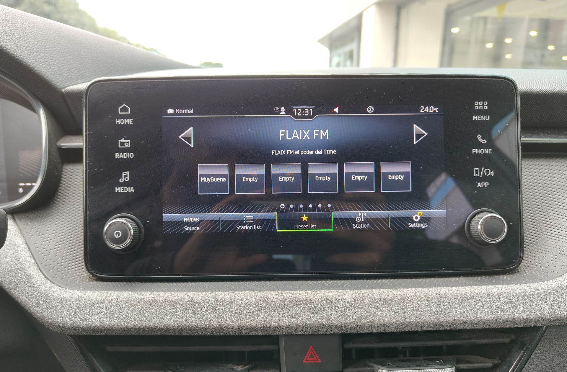 Škoda Scala 1.0 TSI Selection - foto 29