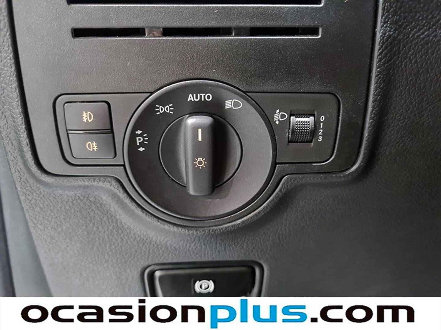 Foto Mercedes Vito Mercedes-Benz Vito Furgon e-Vito 111 Larga (116 CV)