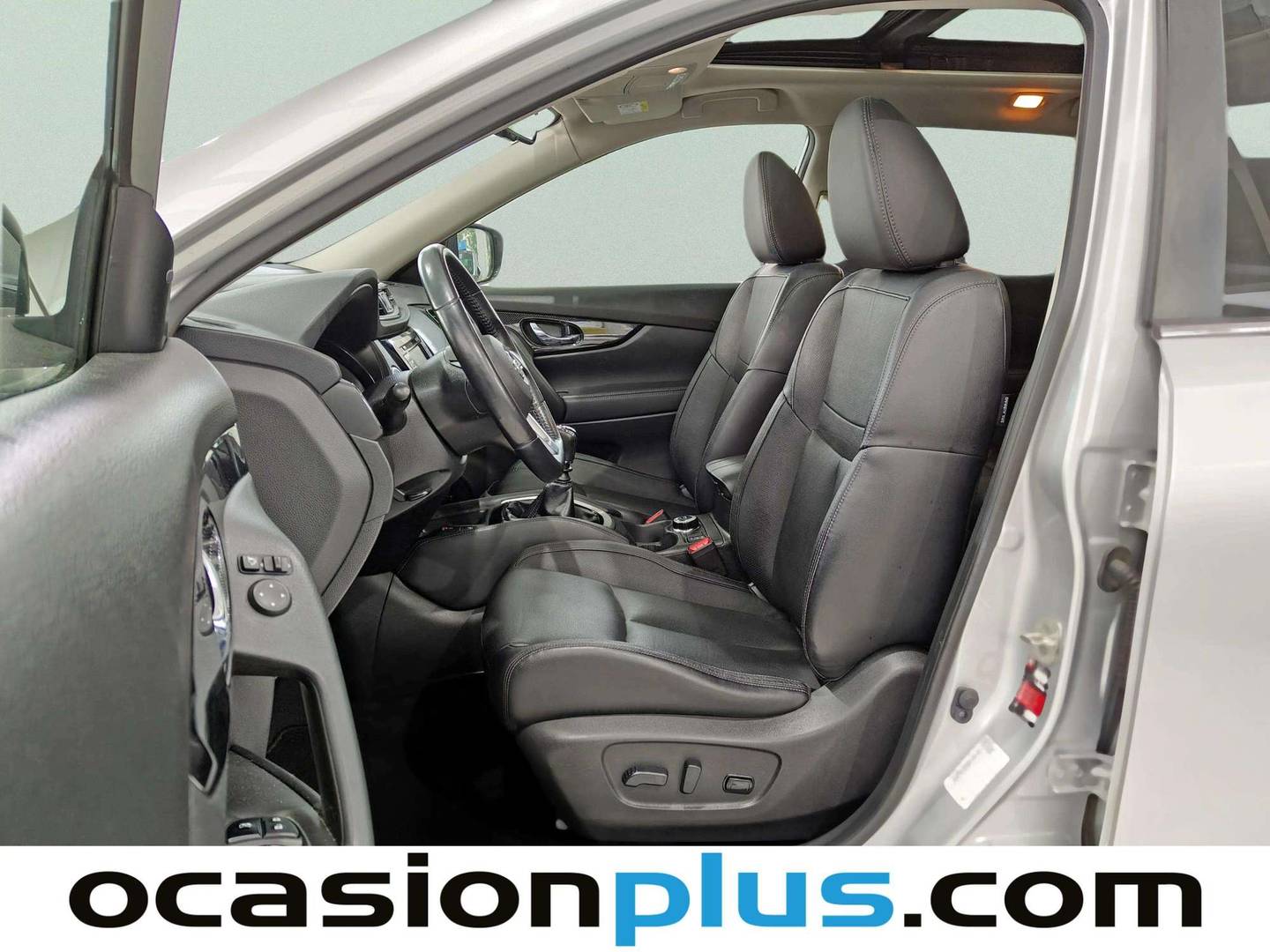 Foto asientos delanteros Nissan X-TRAIL Nissan X-Trail dCi 130 Tekna 4x4-i (130 CV)