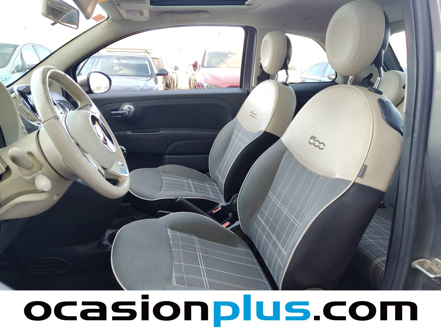 Foto asientos delanteros Fiat 500 Fiat 500 1.2 8v Lounge (69 CV)