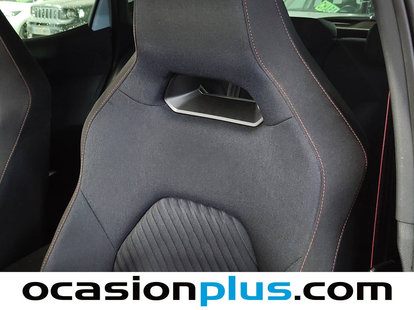 Extras y acabados del Seat Arona Seat Arona 1.5 TSI FR Special Edition DSG (150 CV)