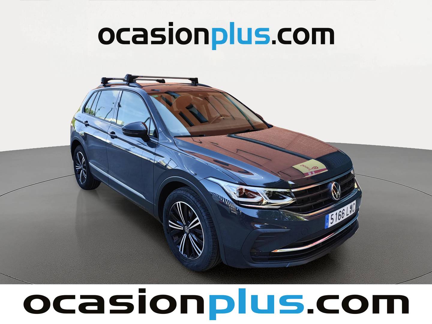 Foto delantera Volkswagen Tiguan Volkswagen Tiguan Life 1.5 TSI (130 CV) derecha