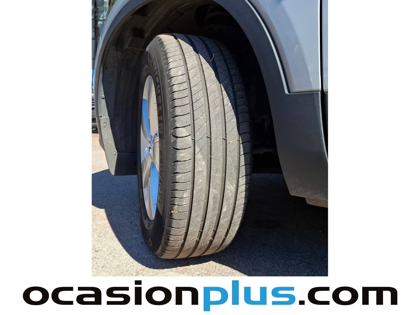 Foto Volvo XC40 Volvo XC40 B3 G Essential Auto (163 CV)