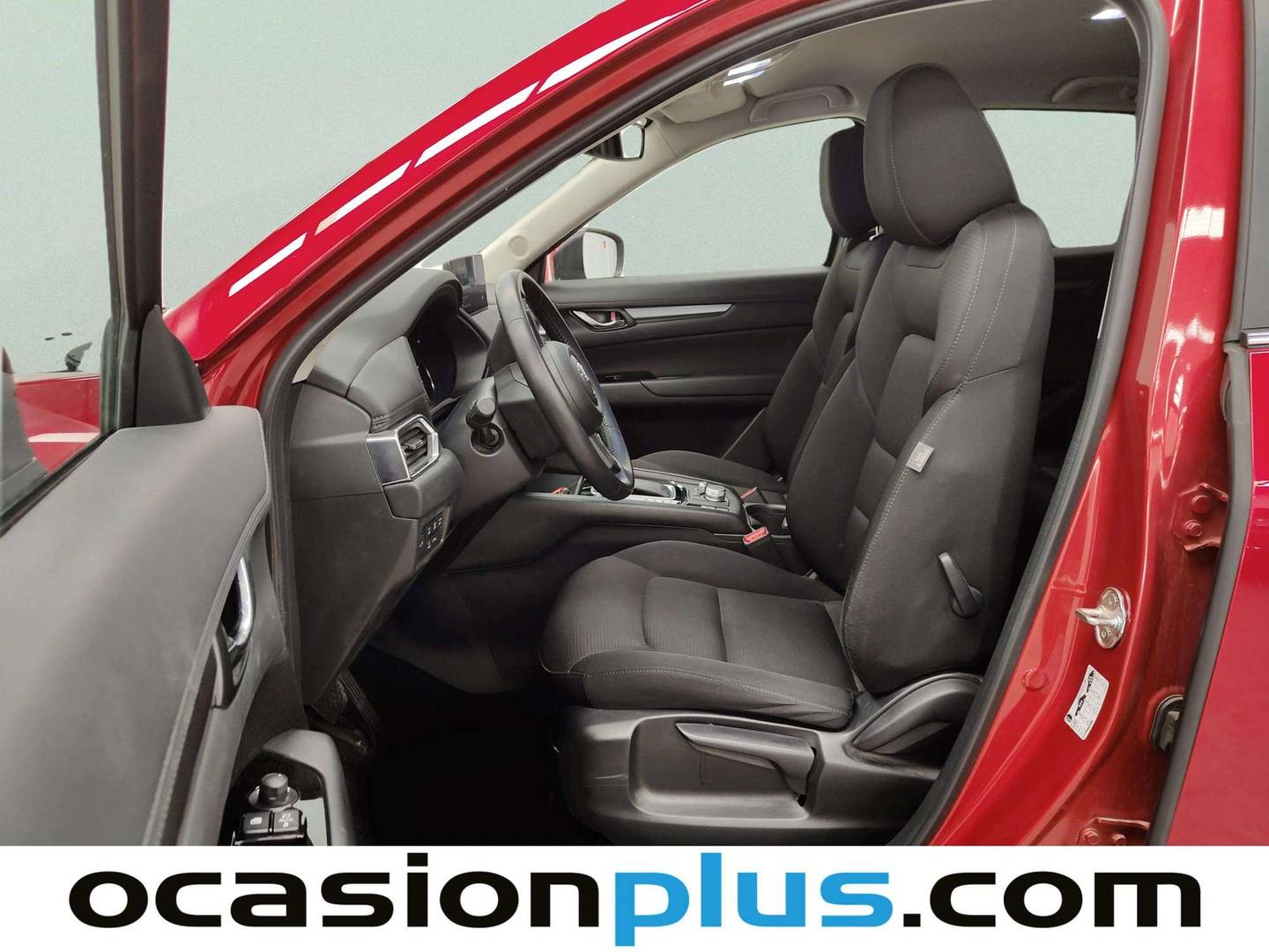 Foto asientos delanteros Mazda CX-5 Mazda CX-5 2.0 E-SKYACTIV-G MHEV Advantage AT (165 CV)