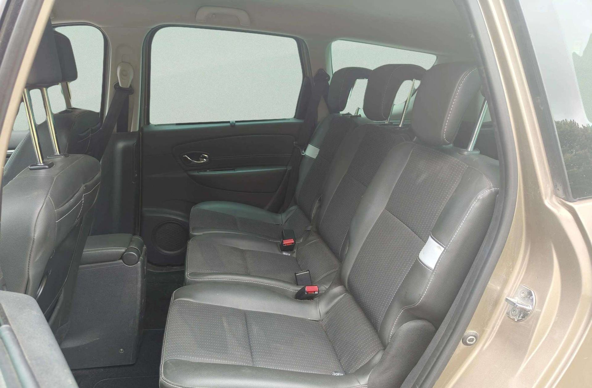 Renault Grand Scénic Dynamique Energy dCi - foto 10