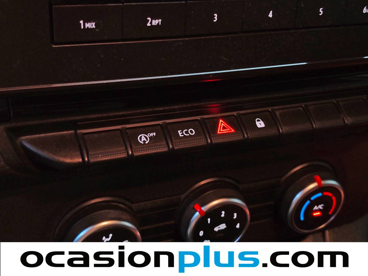 Equipamiento del Renault Kangoo Furgón Renault Kangoo Furgon Furgon L1 1.5 Blue (95 CV)