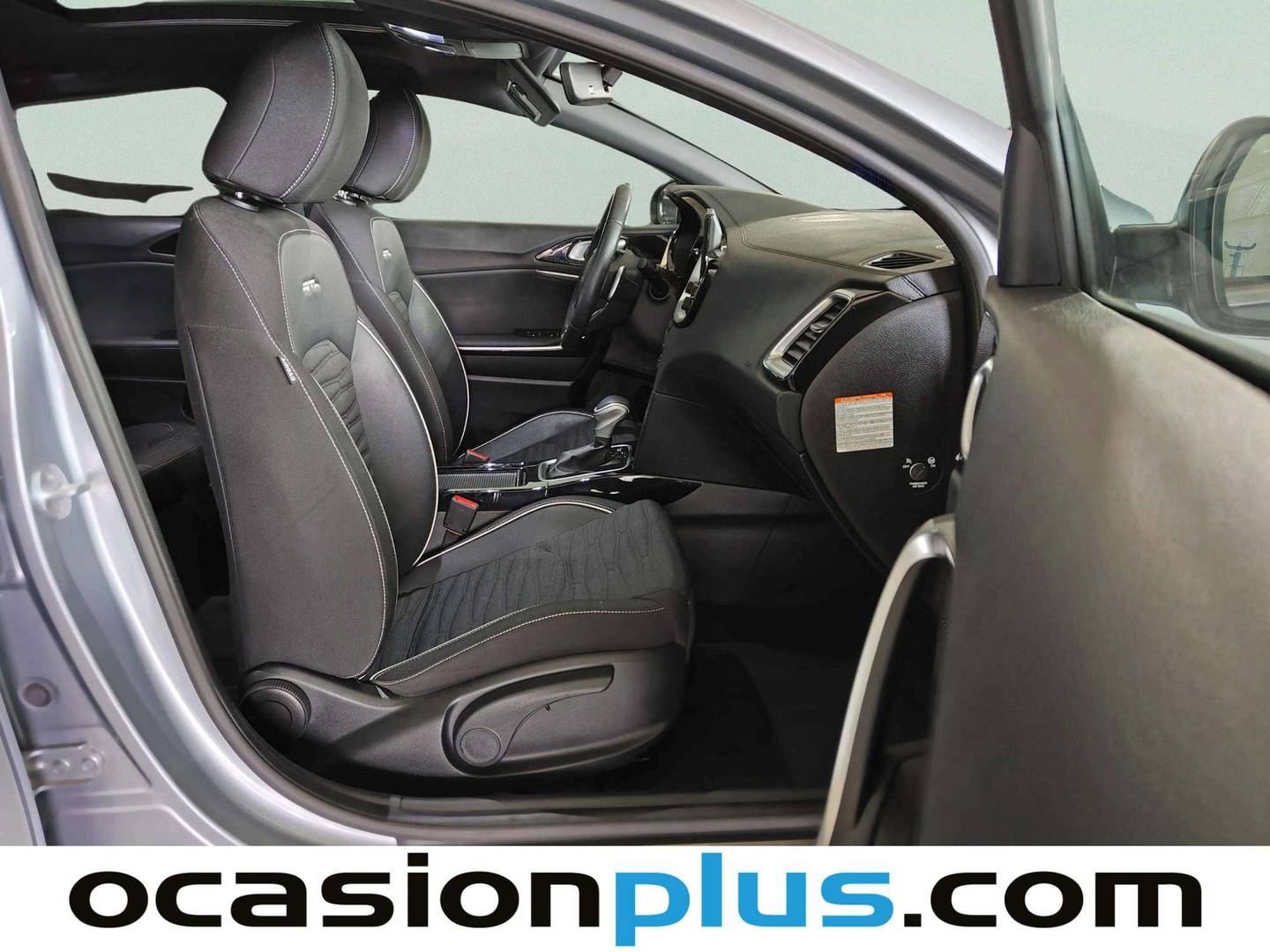 KIA ProCeed KIA ProCeed 1.5 MHEV GT Line DCT (140 CV) al mejor precio