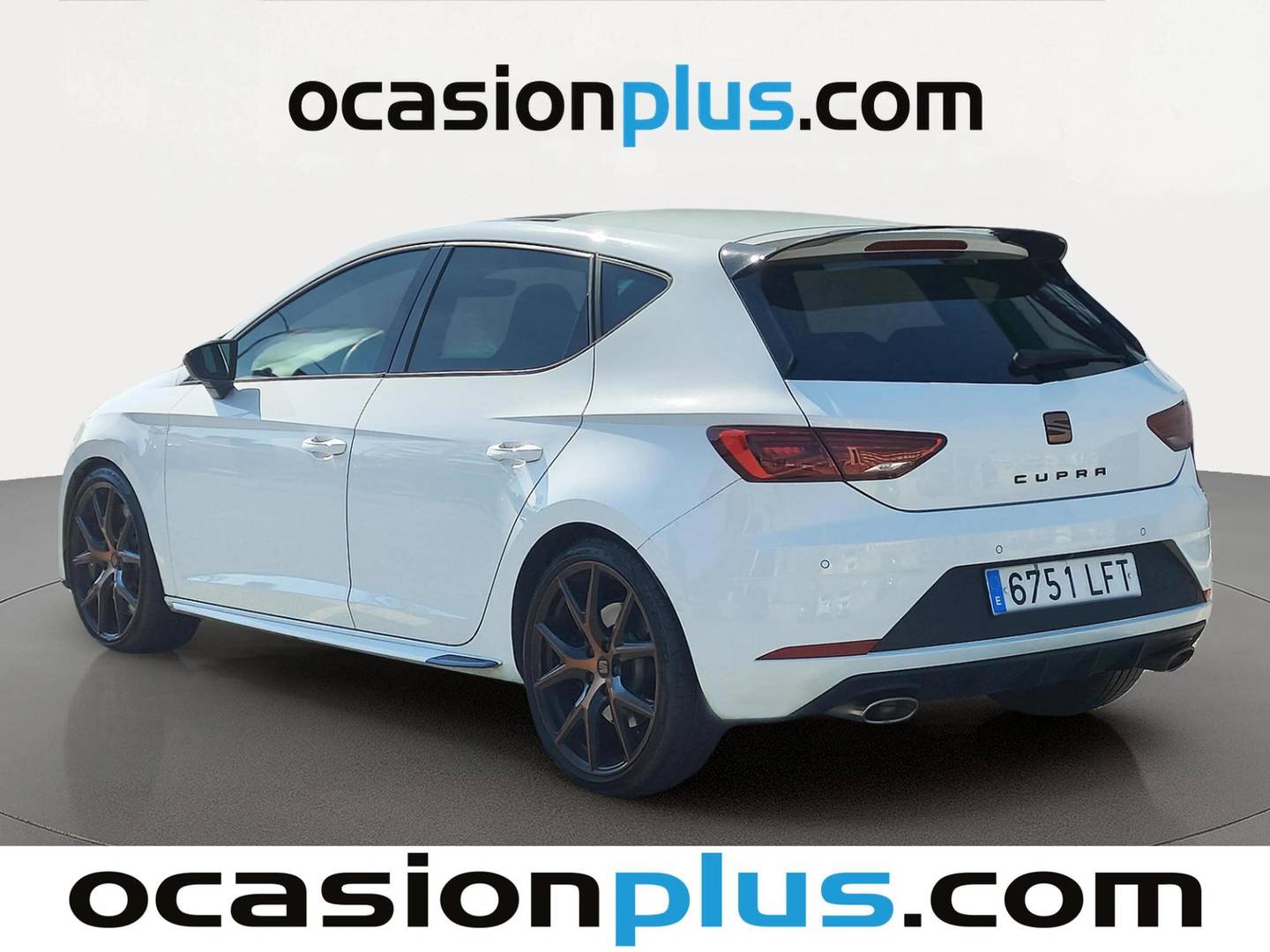 Foto trasera Seat León Seat León 2.0 TSI Cupra Carbon Edition DSG (290 CV) izquierda