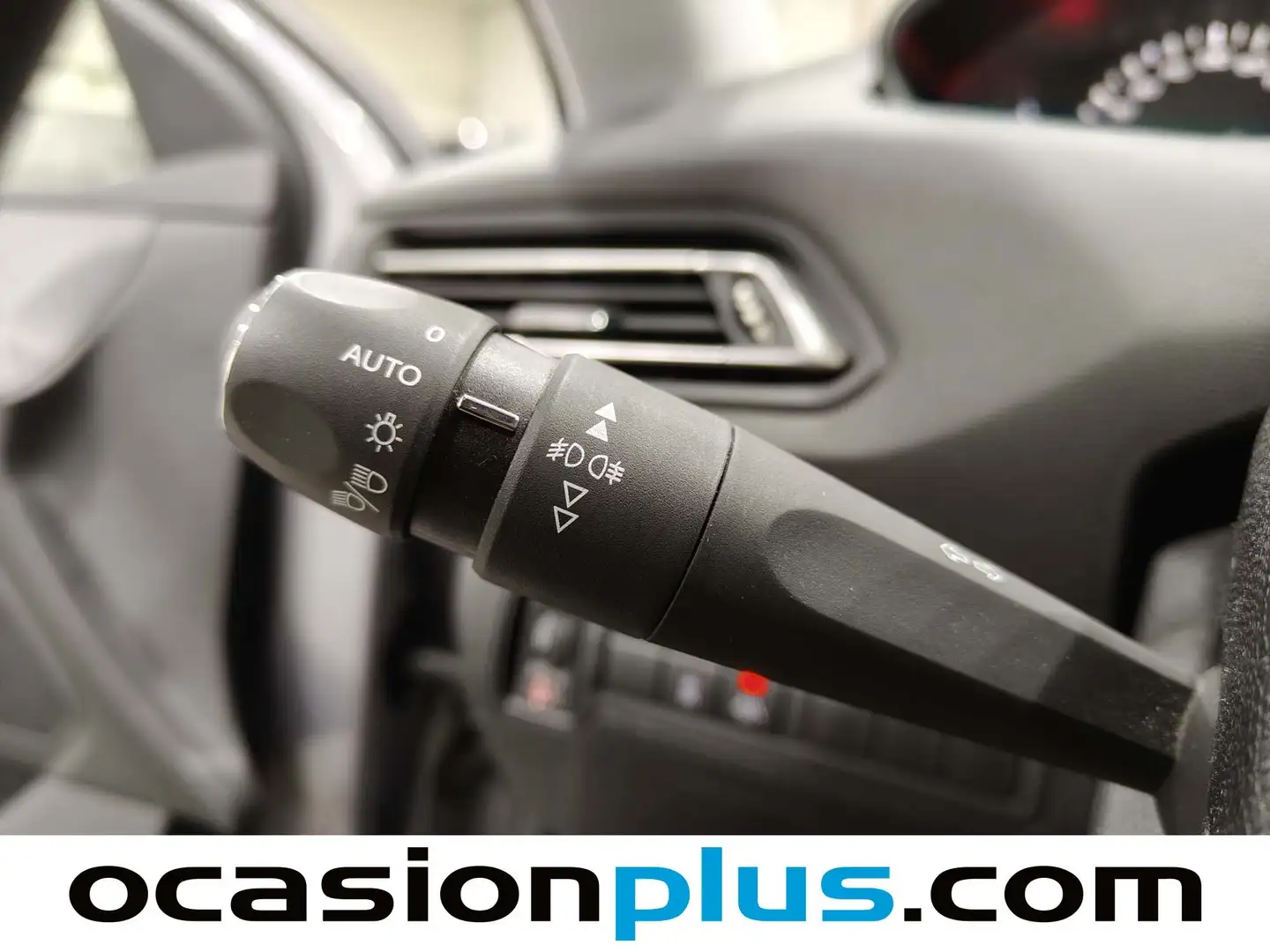 Foto Peugeot 308 Peugeot 308 BlueHDi 130 S&S Style (130 CV)