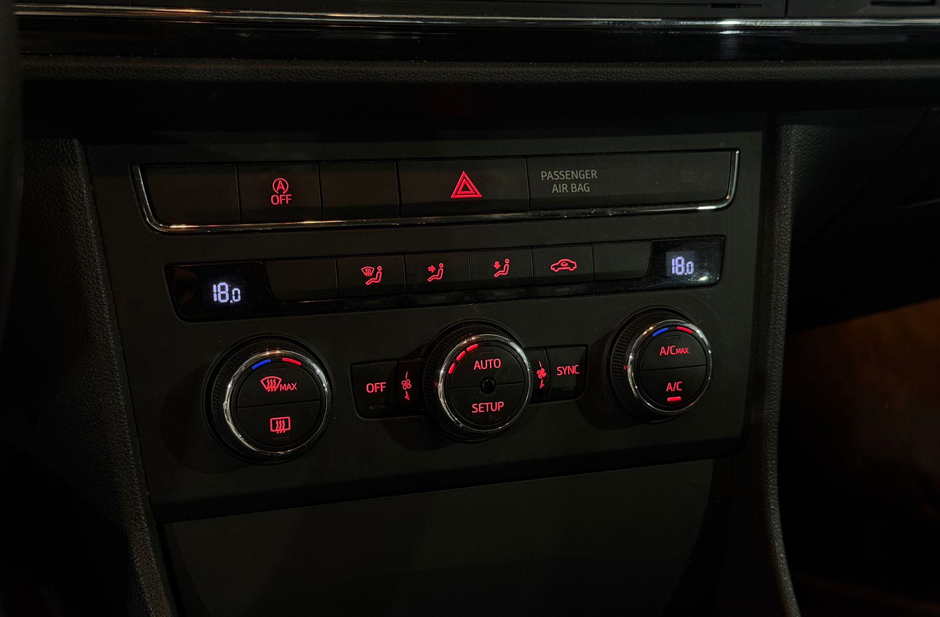 SEAT León 1.6 TDI Style - foto 28