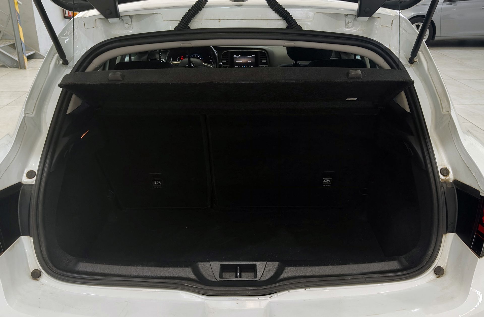 Renault Mégane Intens TCe GPF - foto 13