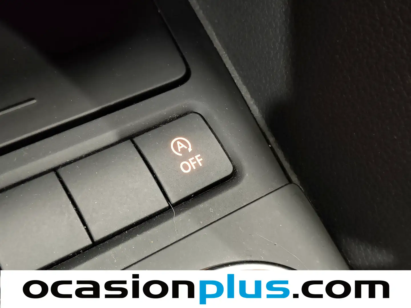 Foto Volkswagen Golf Volkswagen Golf Advance Rabbit 1.6 TDI BMT (105 CV)