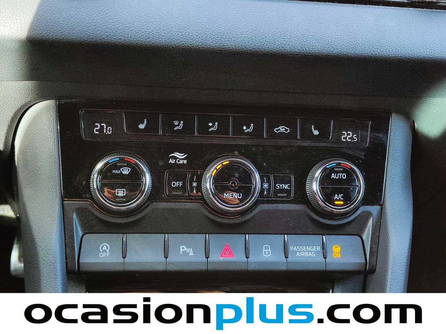 Foto Skoda Karoq Skoda Karoq 1.5 TSI ACT Sportline DSG (150 CV)