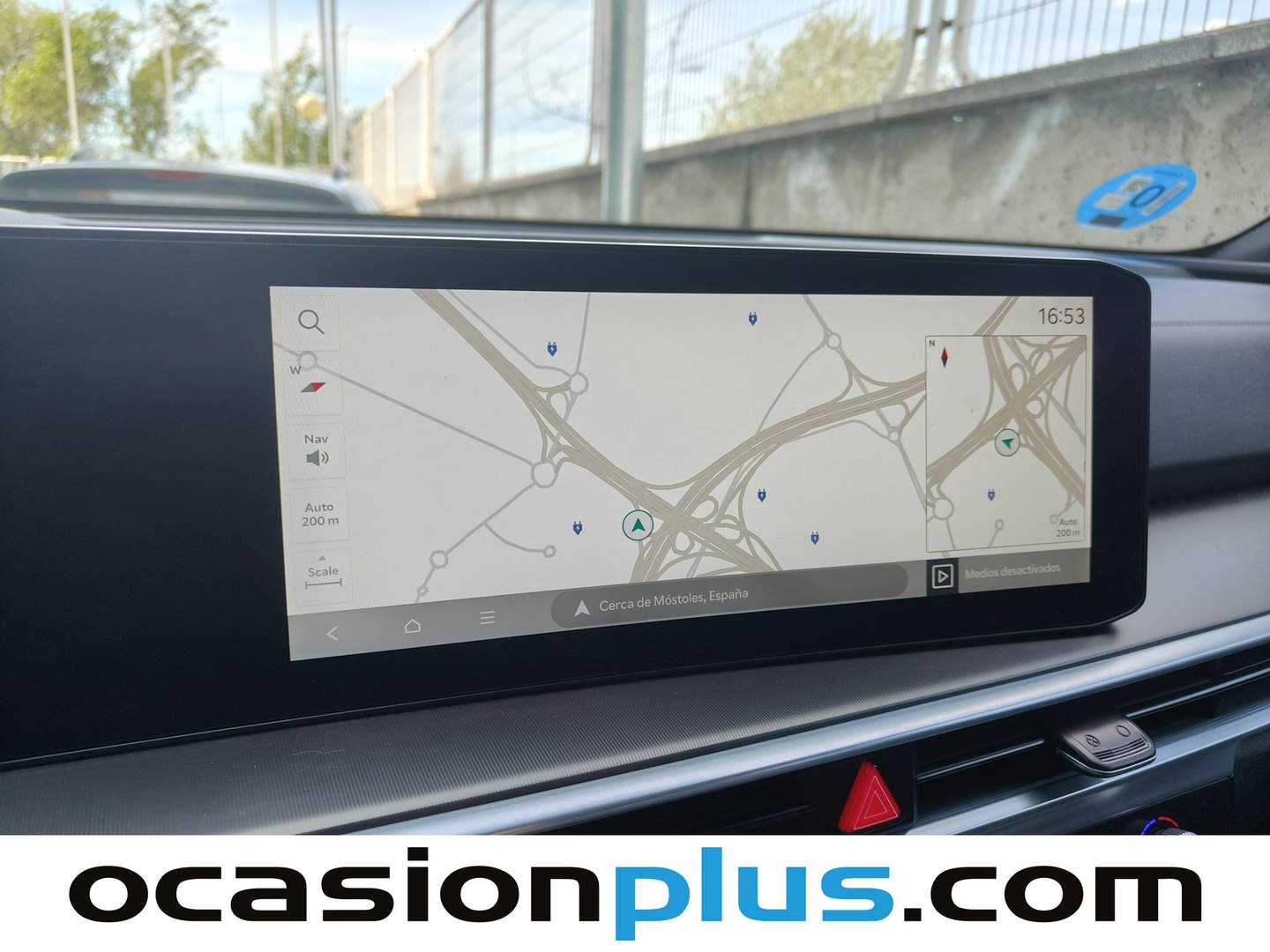 Accesorios del KIA Sorento KIA Sorento 1.6 T-GDi PHEV Emotion 4x4 (252 CV) 7 Plazas