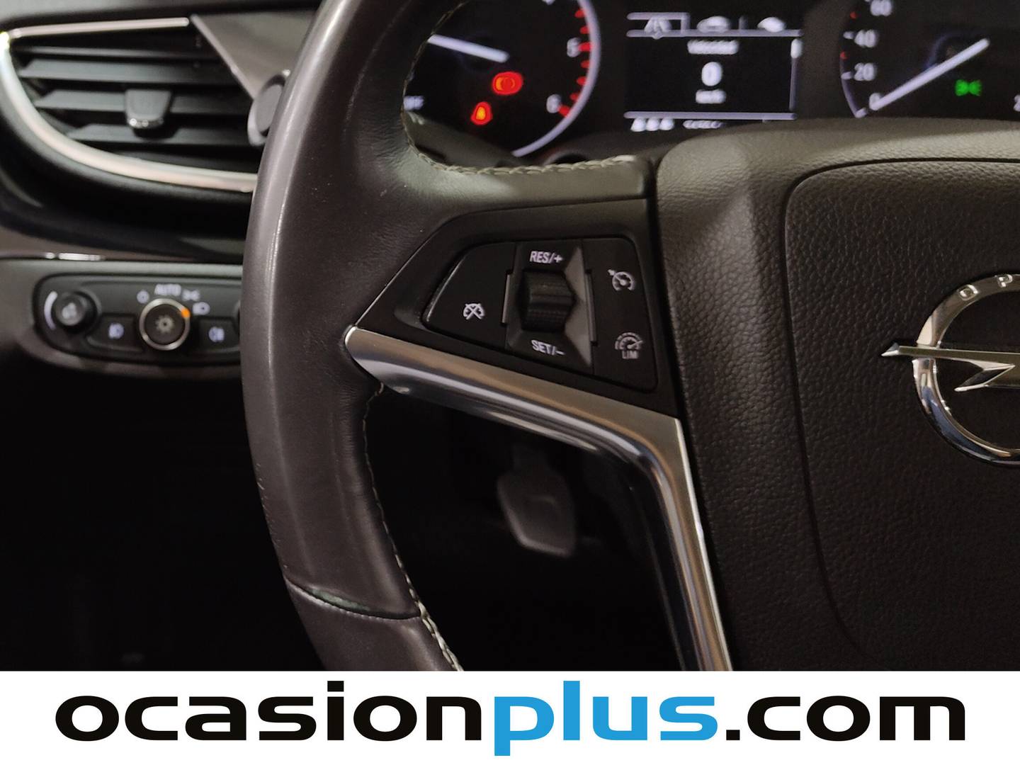 Foto Opel Mokka X Opel Mokka X 1.6 CDTI S&S Selective 4X2 (136 CV)