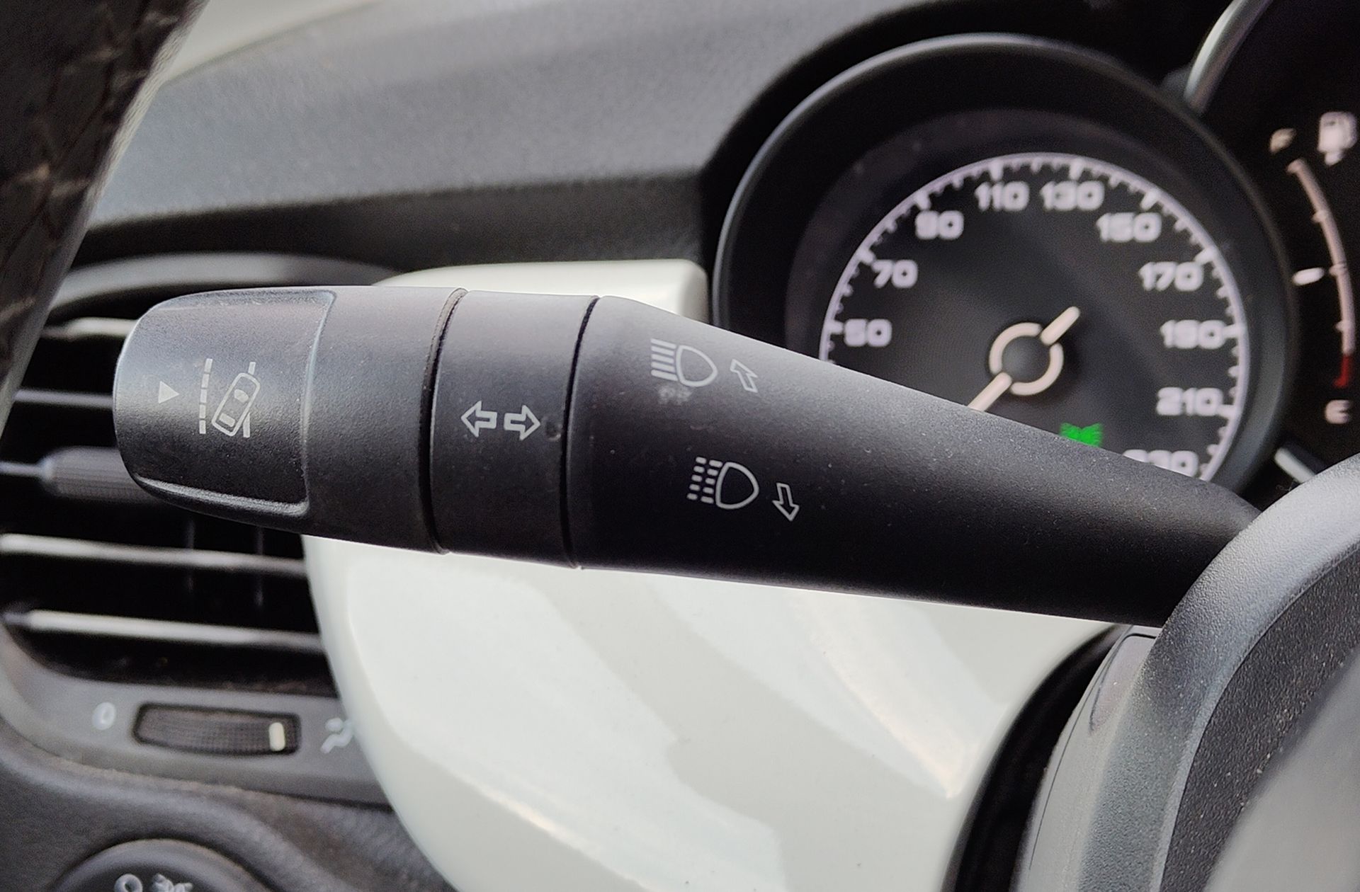 Fiat 500X 1.0 Firefly Lounge - foto 26