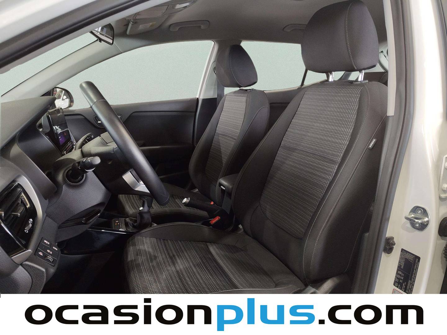 Foto asientos delanteros KIA Stonic KIA Stonic 1.0 T-GDi MHEV Drive (100 CV)