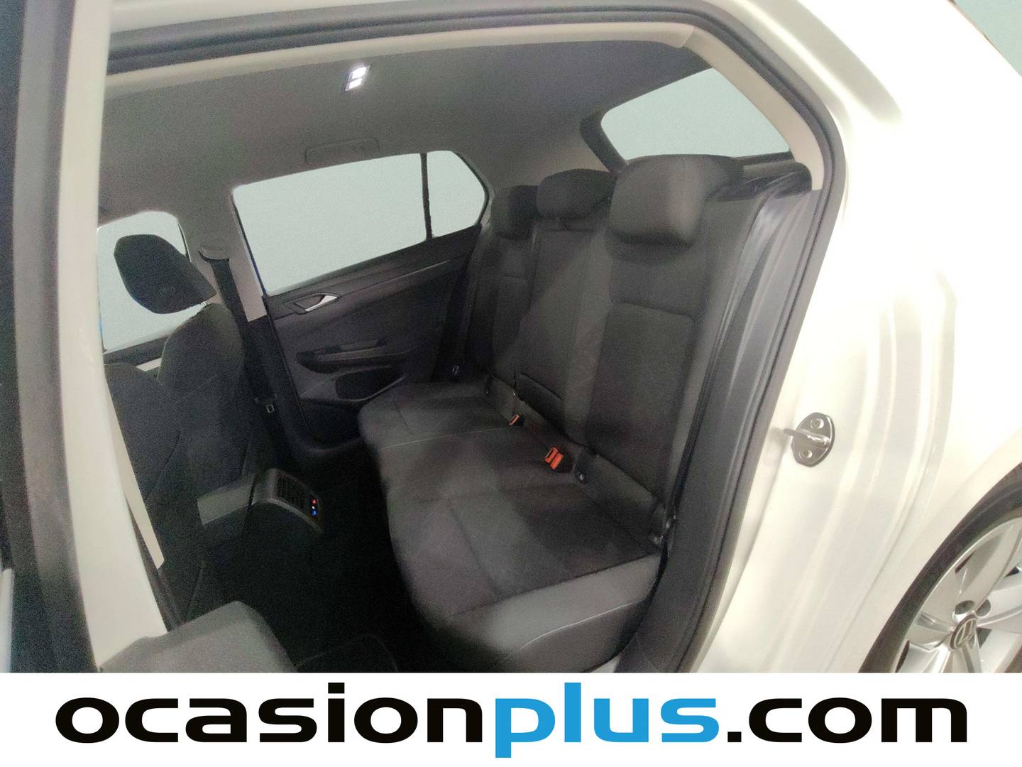 Foto asientos traseros Volkswagen Golf Volkswagen Golf Life 1.5 eTSI (150 CV) DSG
