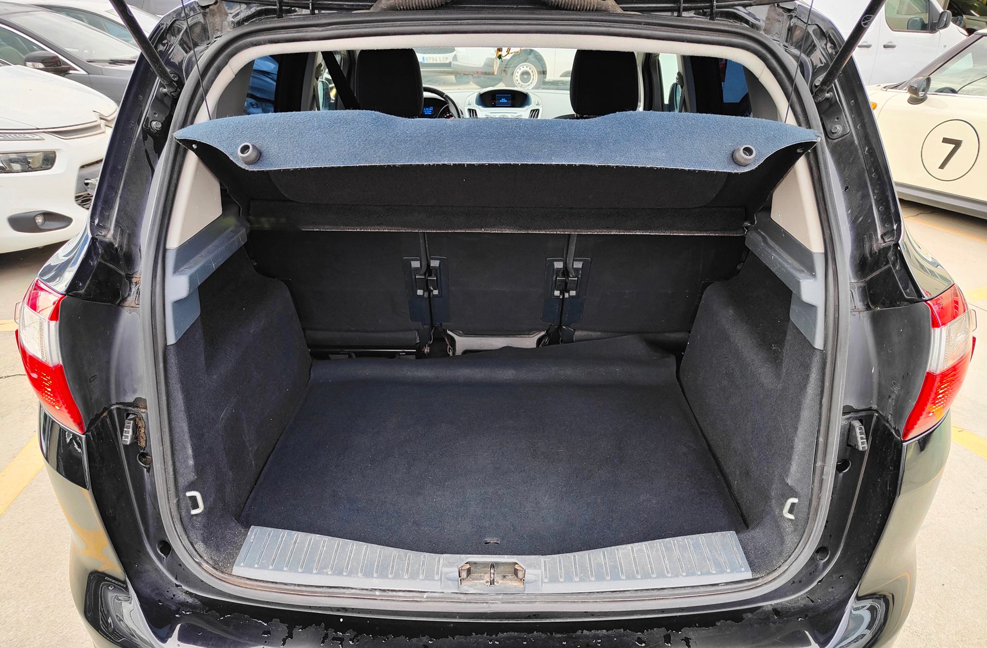 Ford C-Max 1.6 TDCi Trend - foto 12