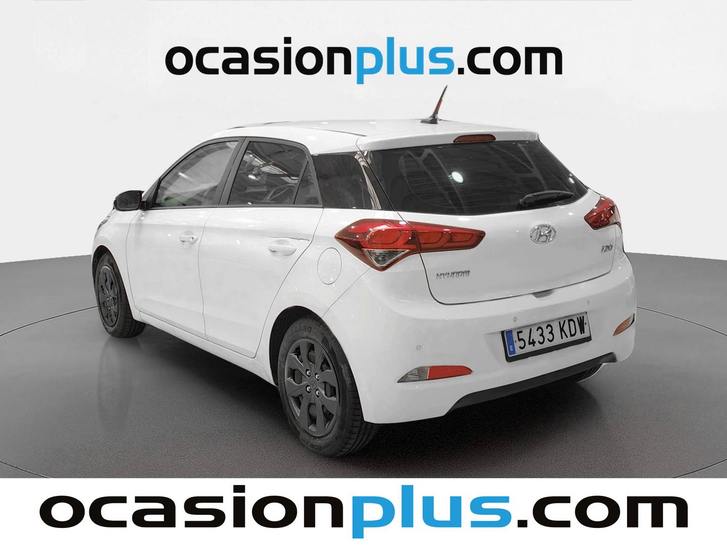 Foto trasera Hyundai i20 Hyundai i20 1.1 CRDI Fresh (75 CV) izquierda