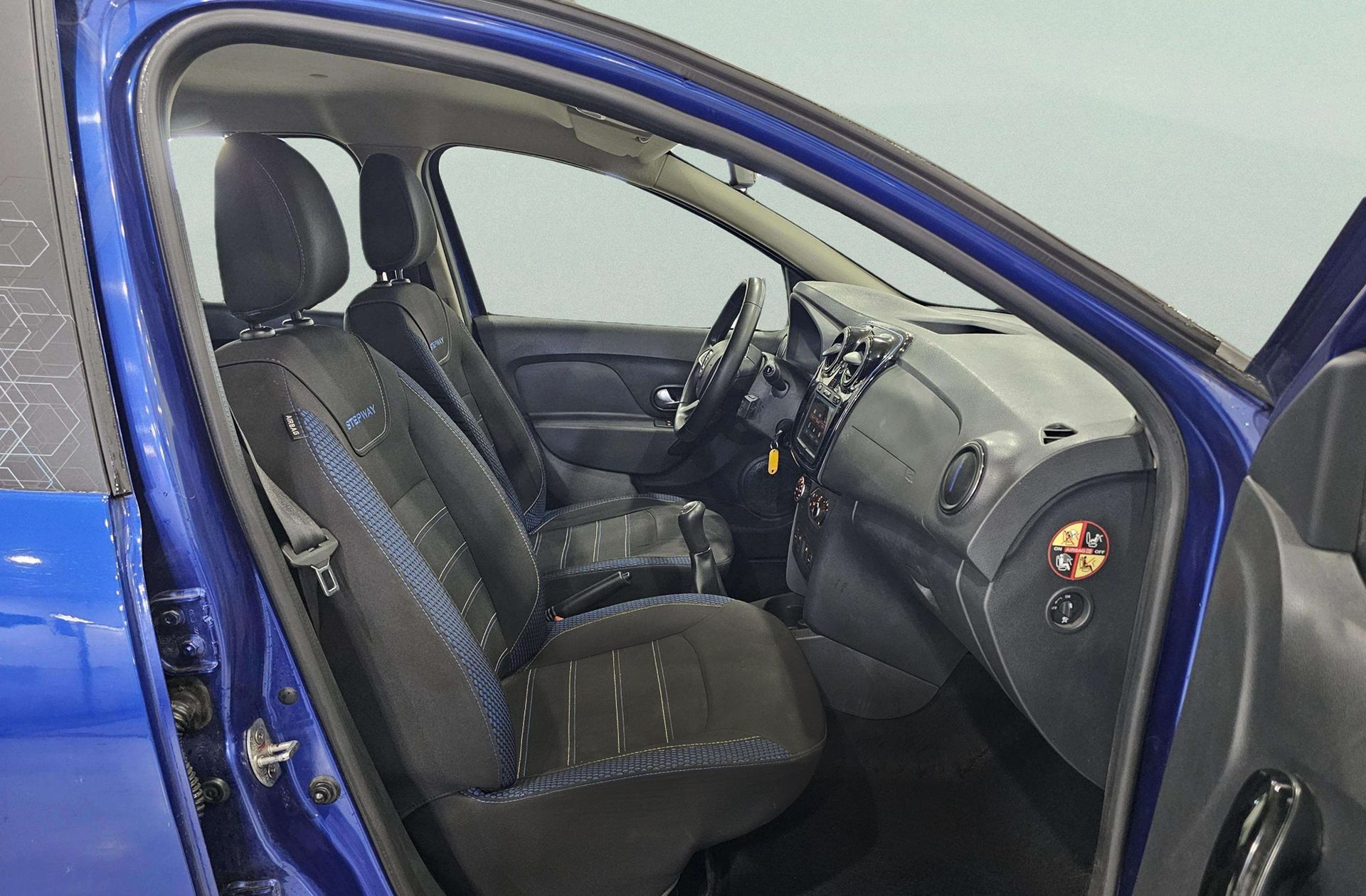 Dacia Sandero SL Aniversario TCe - foto 17