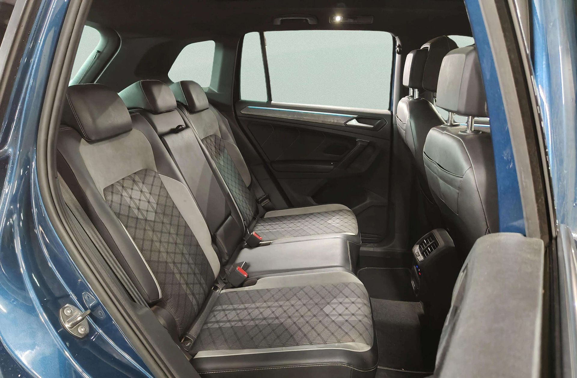 Volkswagen Tiguan R-Line 1.4 TSI eHybrid DSG - foto 20