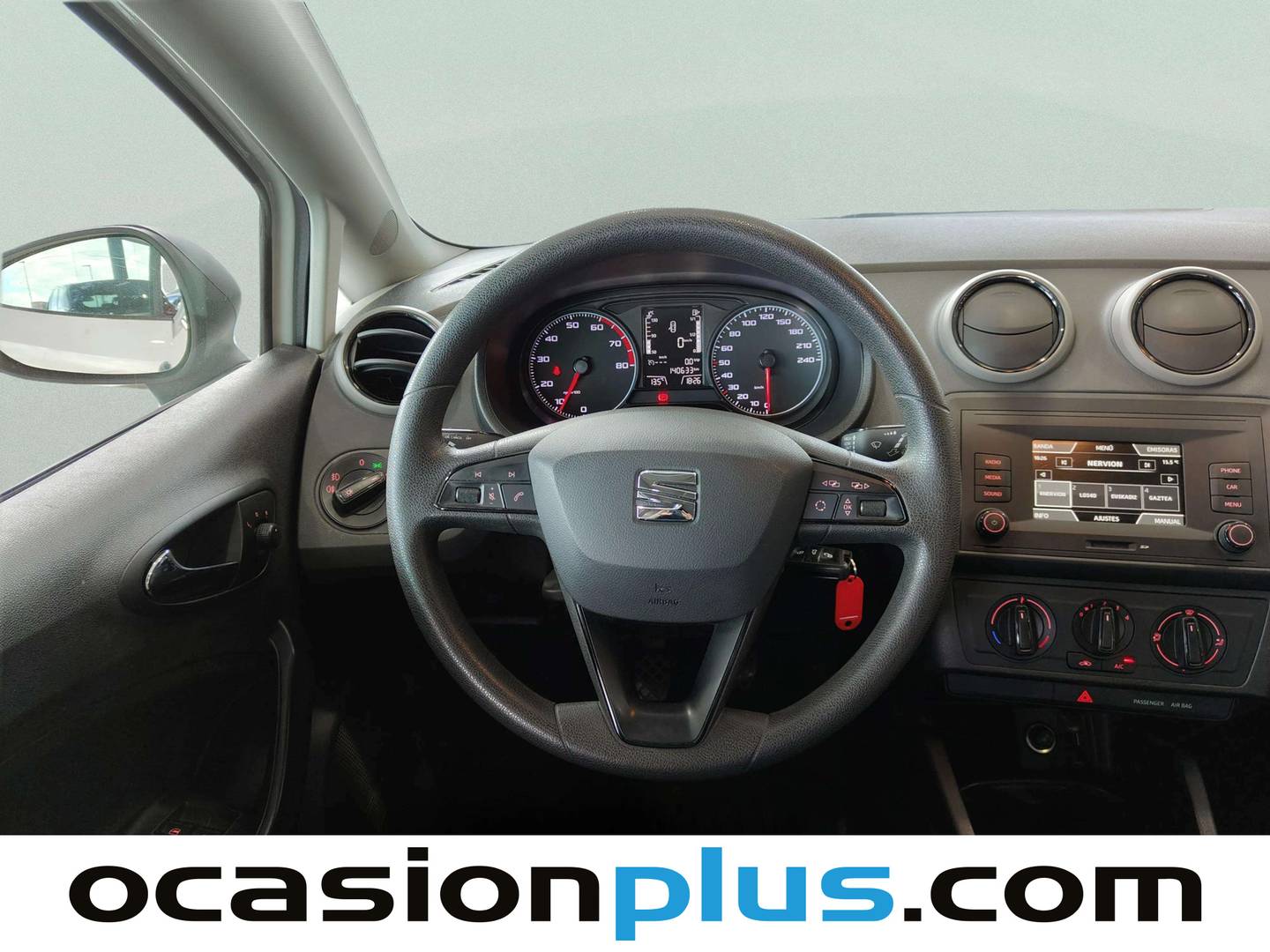 Extras y acabados del Seat Ibiza Seat Ibiza 1.0 Reference (75 CV)