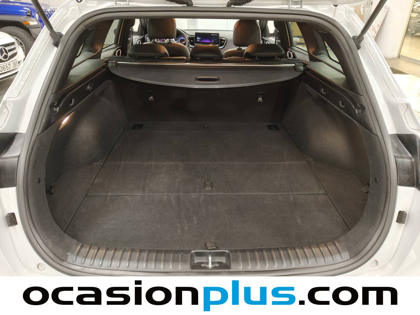 Foto KIA Ceed Tourer Kia Ceed Tourer 1.0 MHEV Style Edition DCT (100 CV)