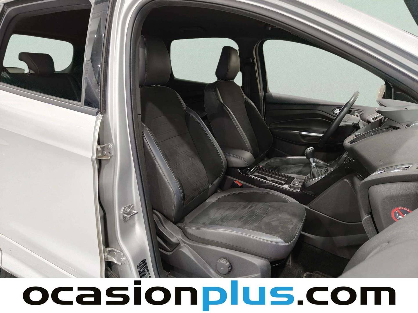 Foto Ford Kuga Ford Kuga 2.0 TDCI S&S ST-Line 4x2 (150 CV)