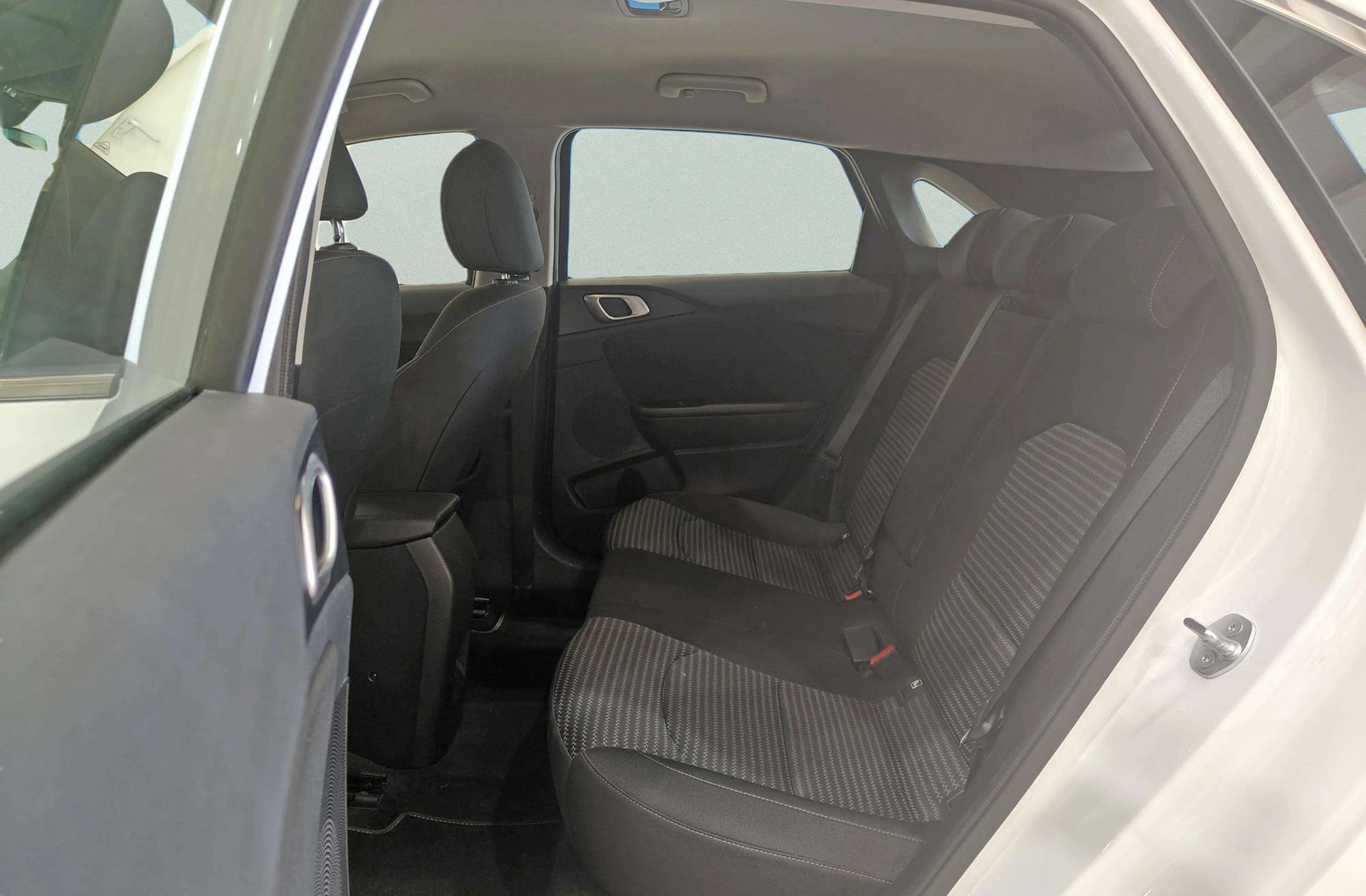 Kia Ceed 1.0 T-GDi Drive - foto 10