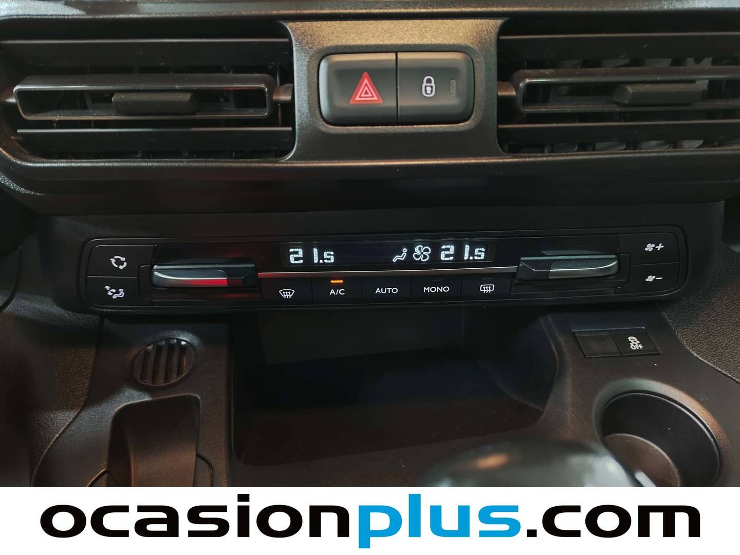 Foto Opel Combo Life Opel Combo Life Life 1.5 TD S&S Selective L (130 CV)