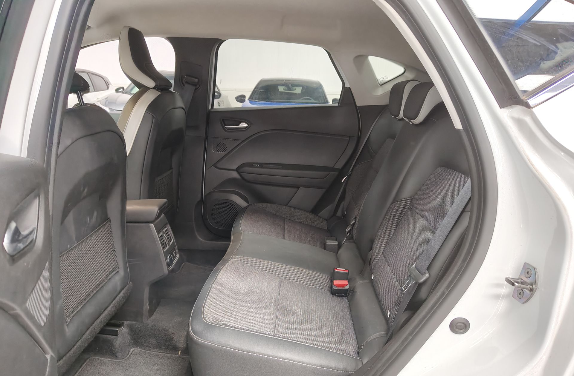 Mitsubishi ASX 160 PHEV Kaiteki - foto 14