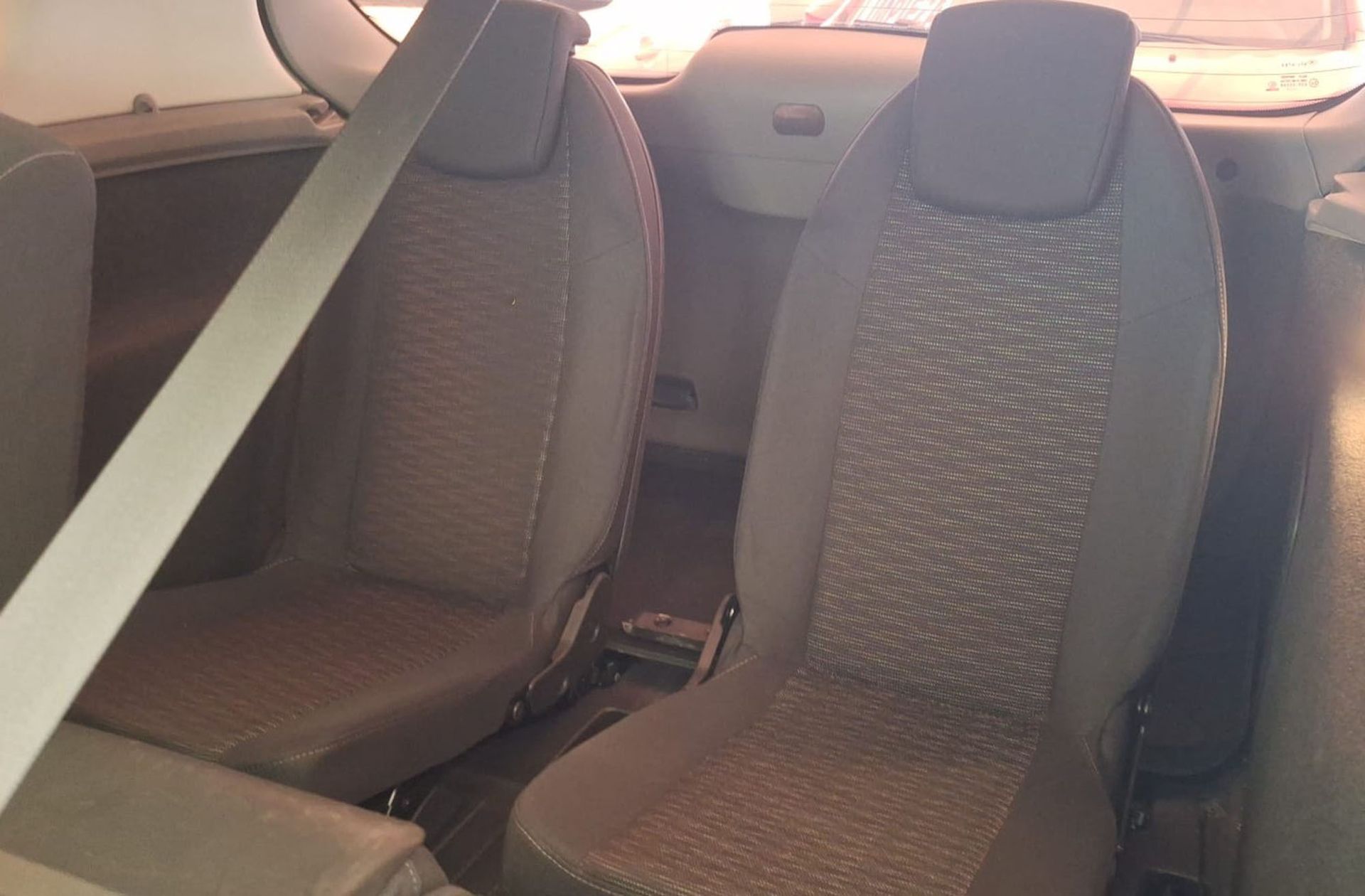Renault Grand Scénic Expression 7 plazas 1.9dCi EU4 - foto 7