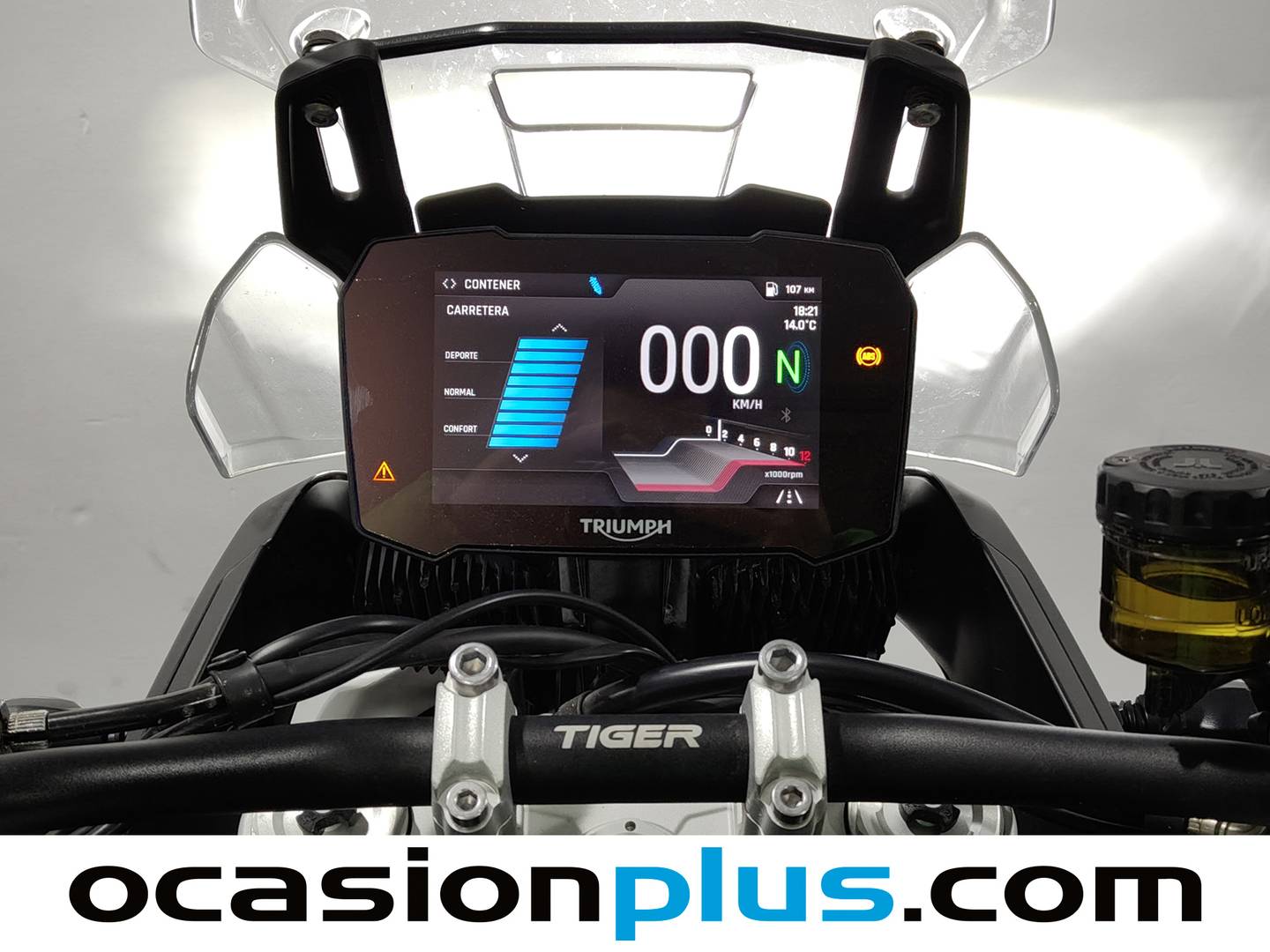 Foto Triumph Tiger 900 GT PRO Triumph Tiger 900 GT PRO (95 CV)