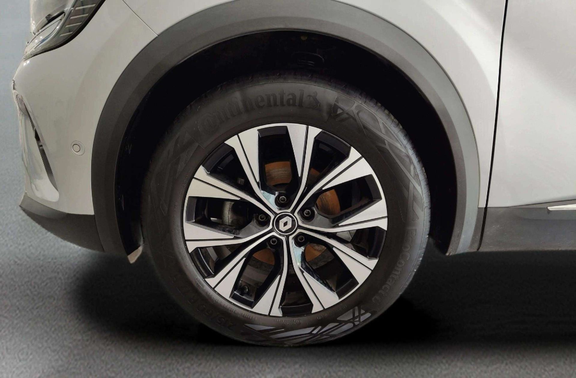 Renault Captur Techno TCe - foto 34