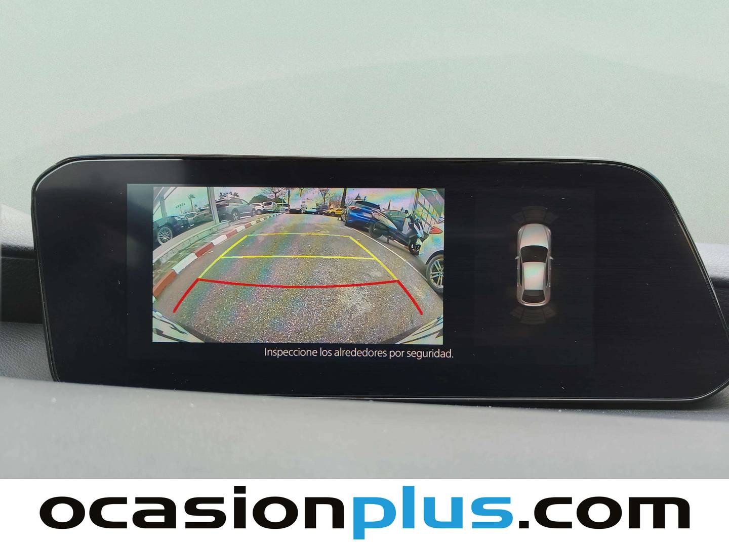 Extras y acabados del Mazda Mazda3 Mazda Mazda 3 2.0 Skyactiv-G Evolution (122 CV)