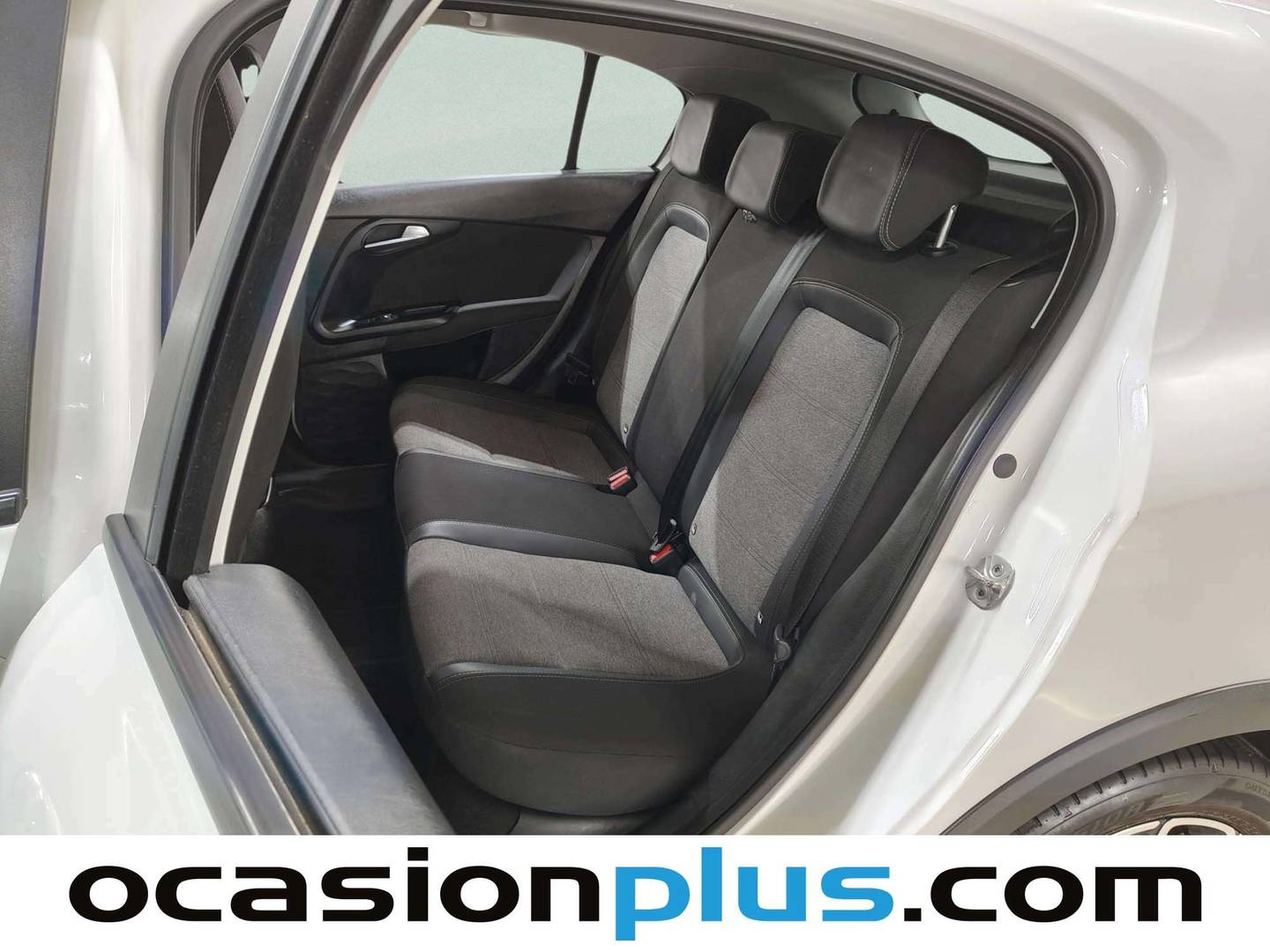 Foto Fiat Tipo Fiat Tipo 1.5 Hybrid Cross DCT (130 CV)