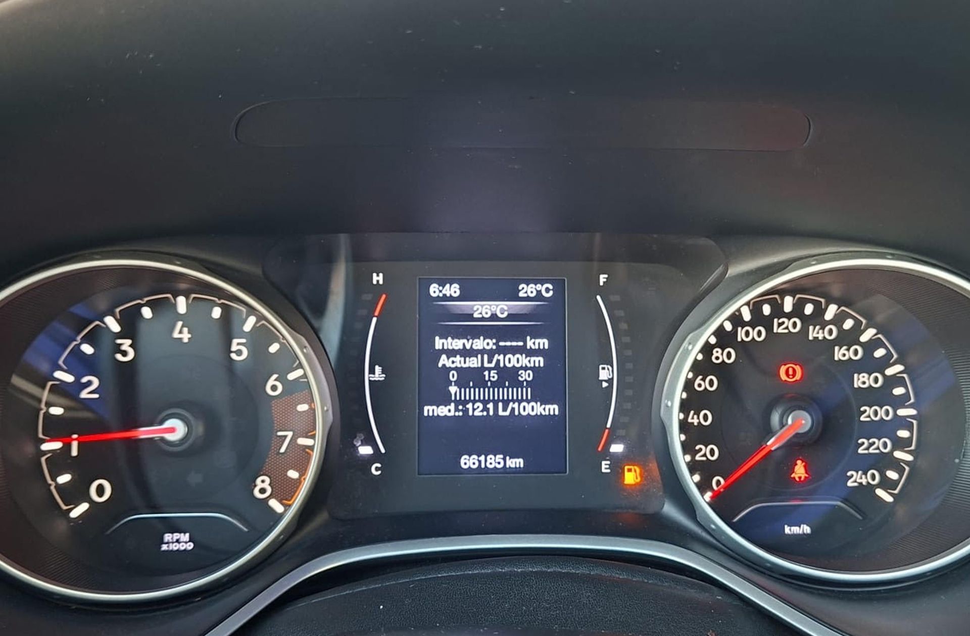Jeep Compass 1.4 MultiAir Longitude 4x2 - foto 23