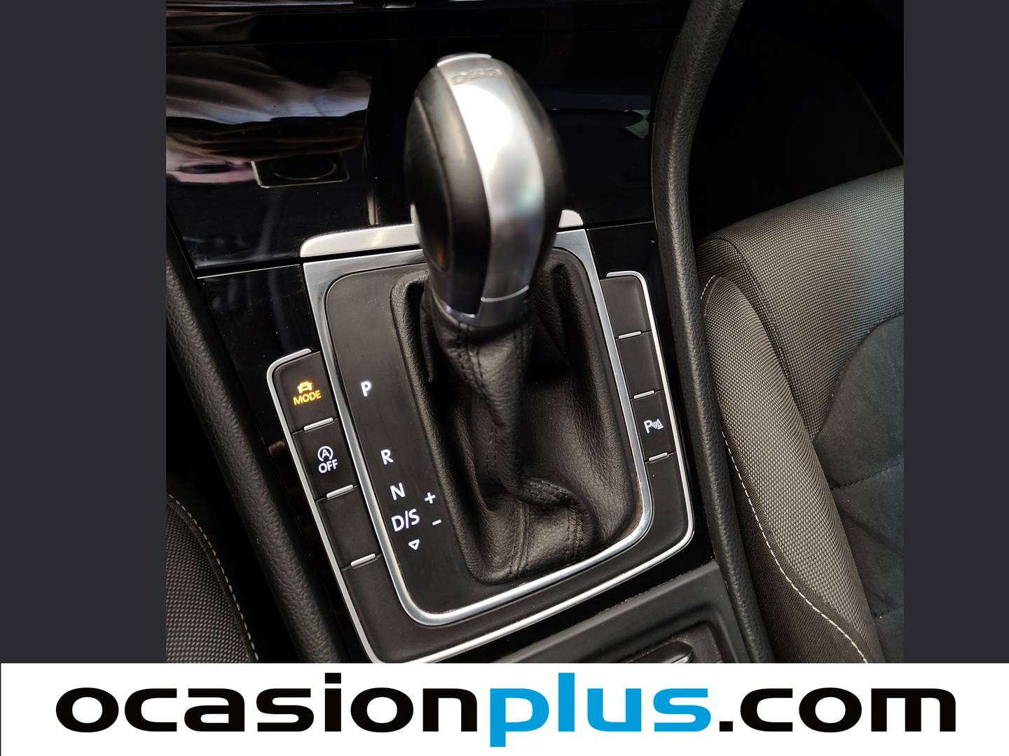 Volkswagen Golf Volkswagen Golf Sport 1.4 TSI ACT Tech BMT (150 CV) DSG Pack R-Line de segunda mano