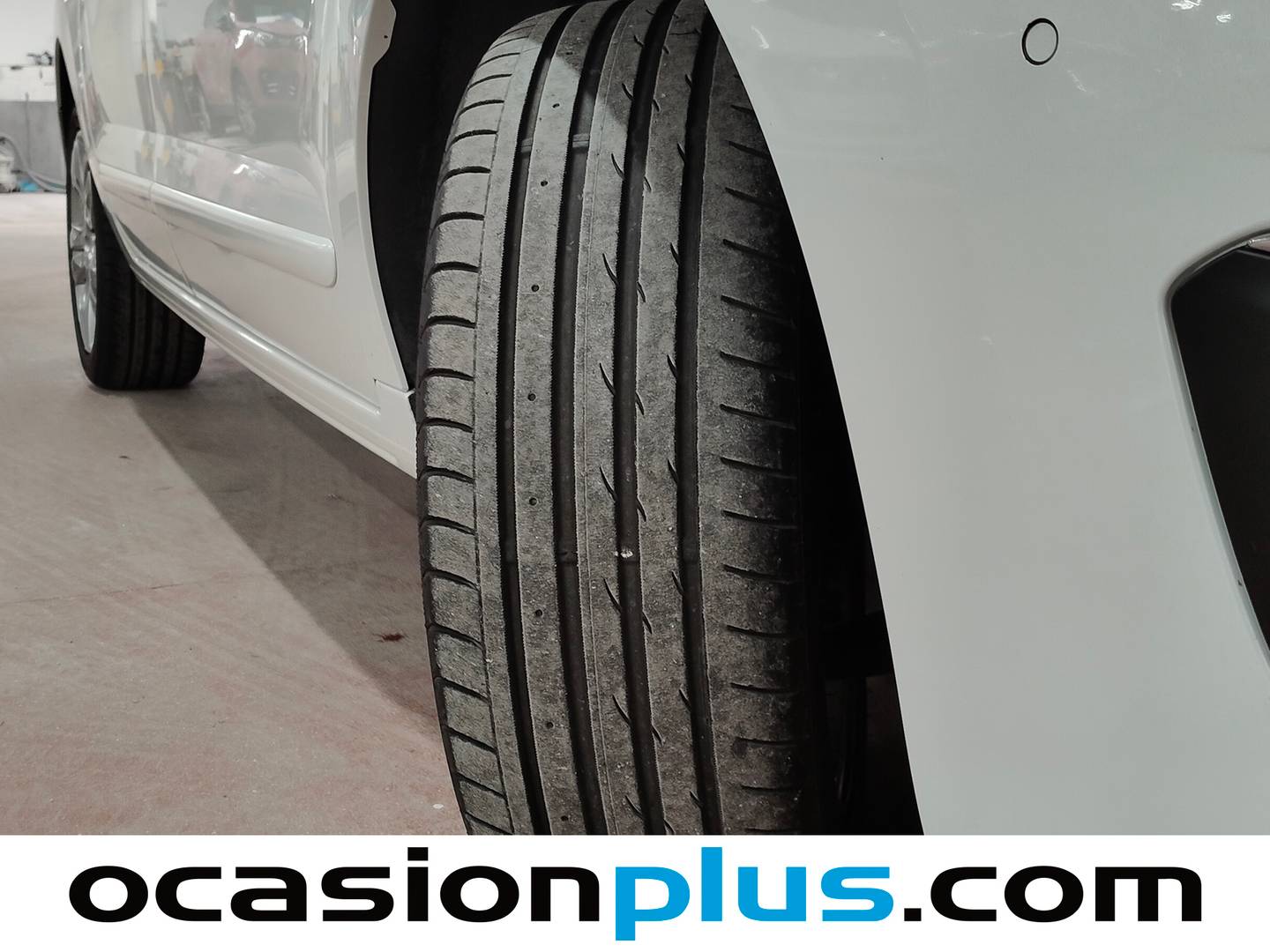 Foto Peugeot 5008 Peugeot 5008 BlueHDi 120 S&S Allure (120 CV) 7 Plazas