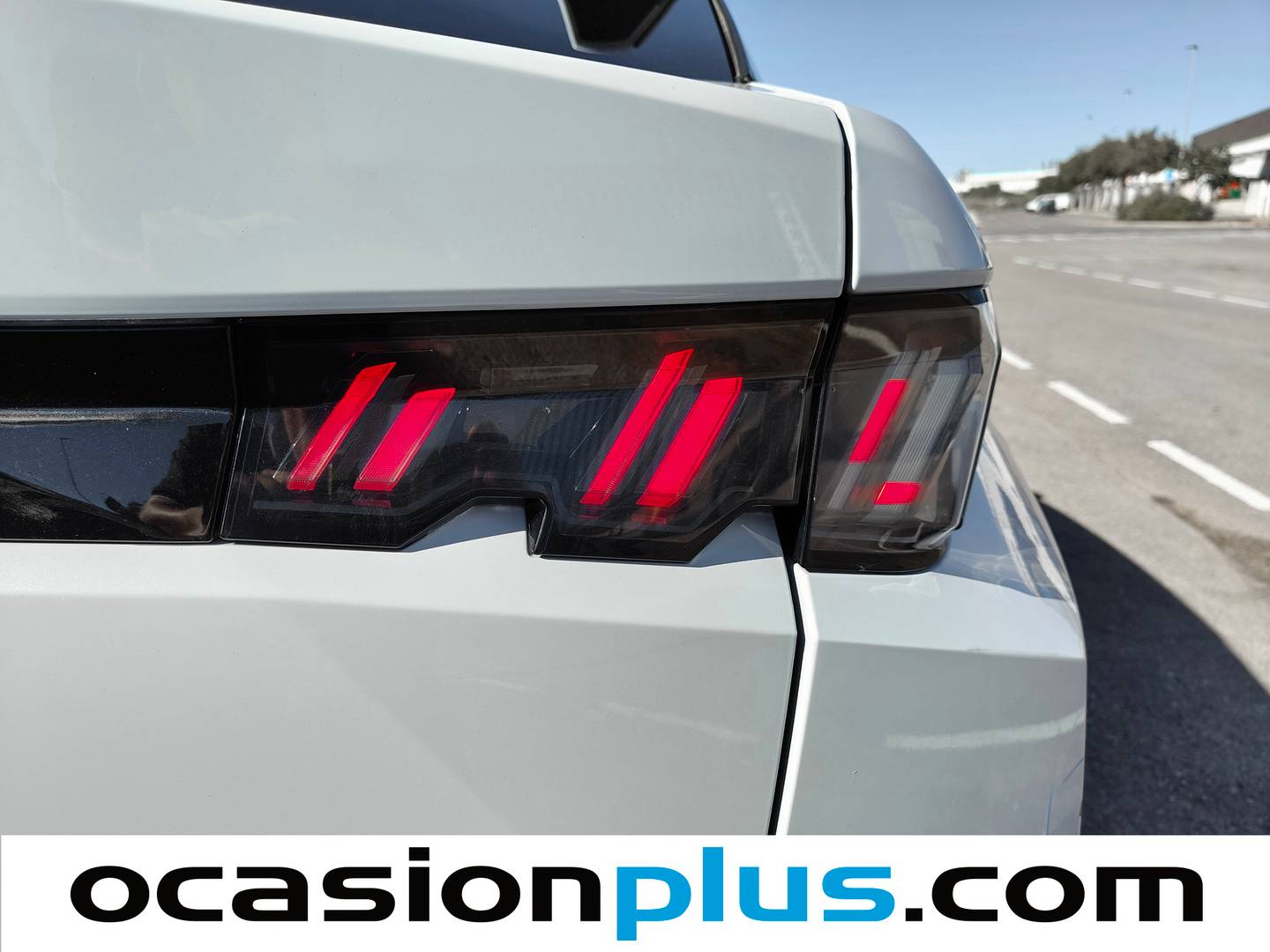 Peugeot 3008 Peugeot 3008 Hybrid 145 Allure eDCS6 (145 CV) al mejor precio