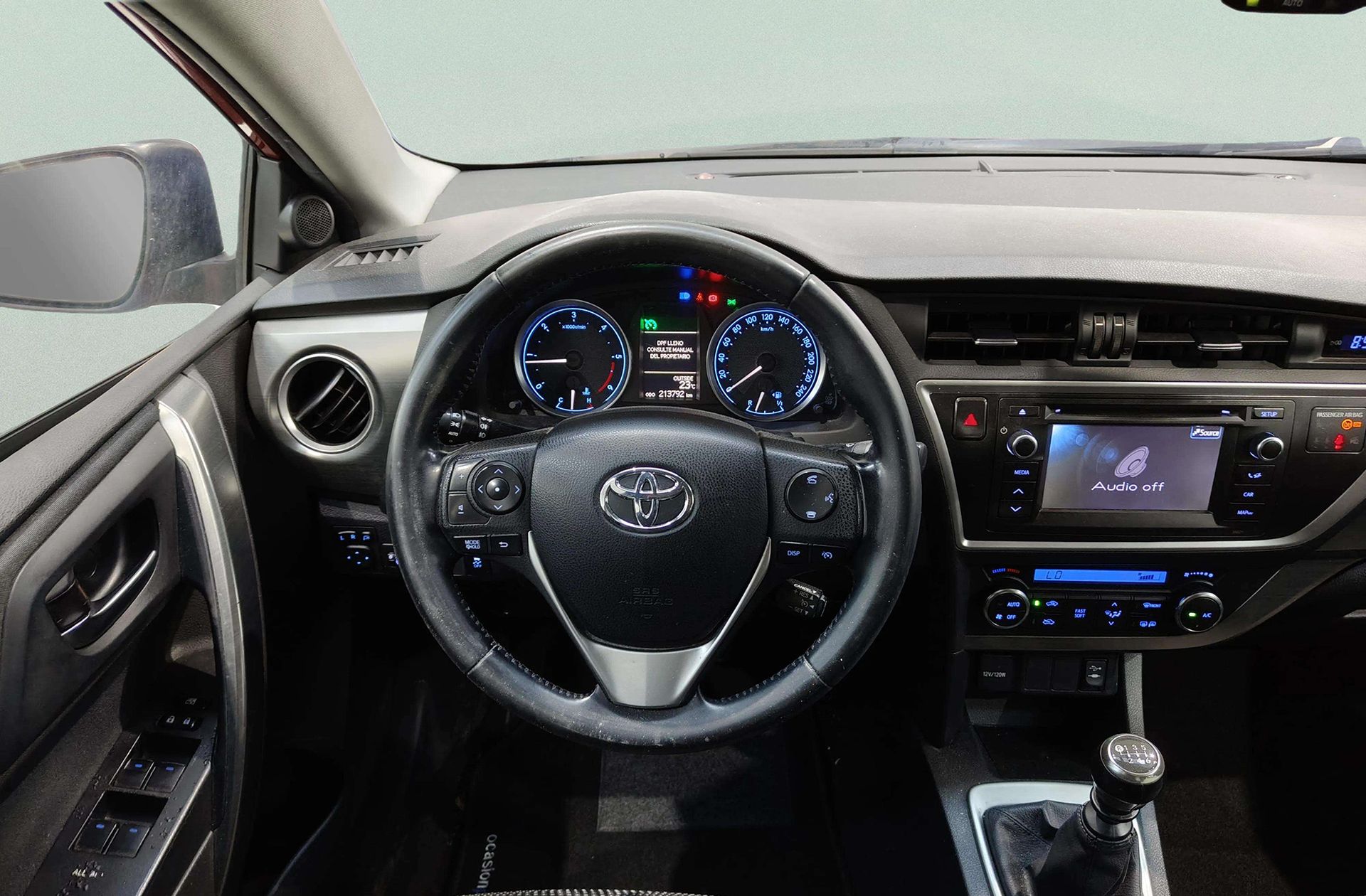 Toyota Auris 120D Active - foto 19