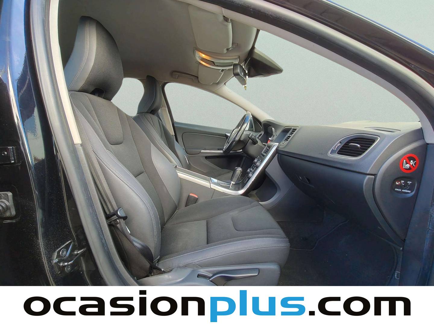 Foto Volvo S60 Volvo S60 D3 Momentum Auto (163 CV)